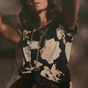 Cabi Flash Tee style #4373 size medium